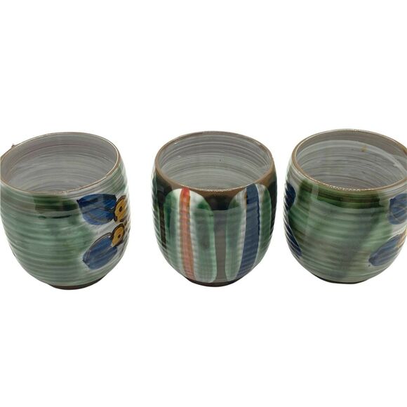 Asian Tea Cups Set Of Three Vintage Gray Green Blue Ceramic Round Sticker Marked - Picture 3 of 16